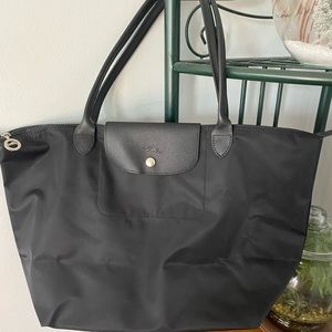 NEW Longchamp Le Pilage Tote Large
